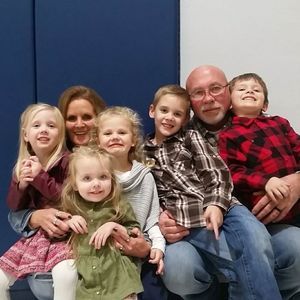 Meet your Posher, Lori